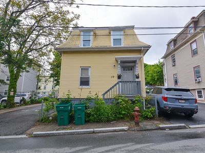 10 Essex Ct, Lynn, MA, 01902