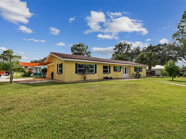 623 Palm Blvd, Dunedin, FL 34698