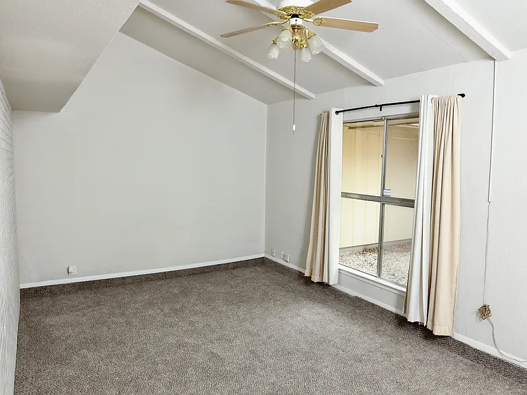 6606 Benhill — Photo 21
