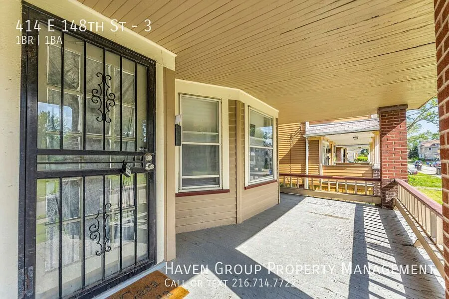414 E 148th St | Unit 3, Cleveland, Ohio, 44110 - Spacious 1-bed 1-bath multi-family home! — Photo 3