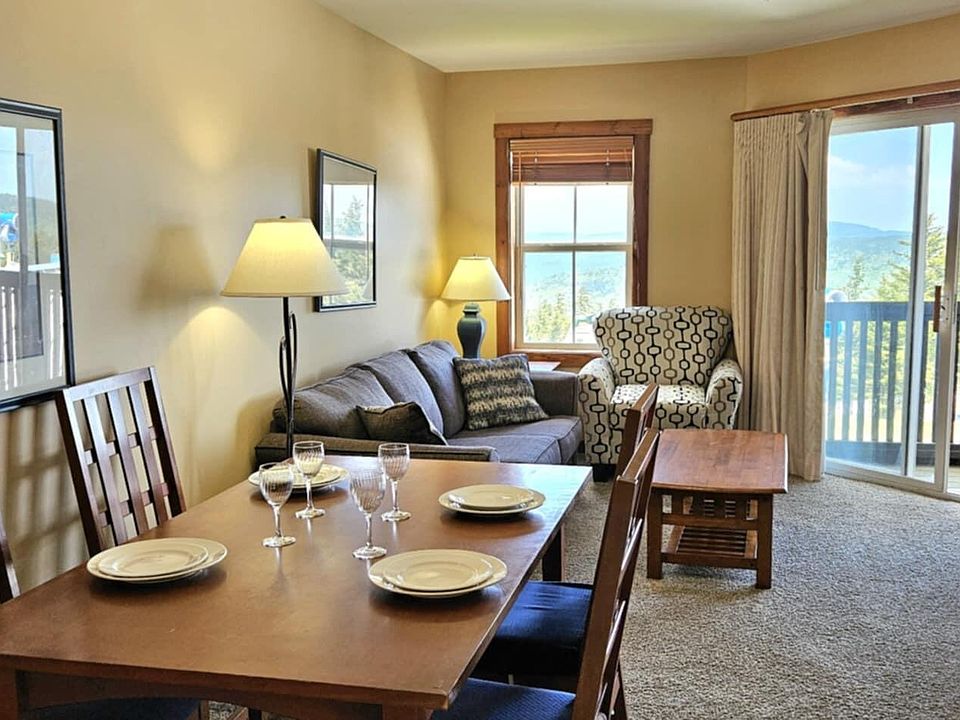 1st image of 321 Highland House