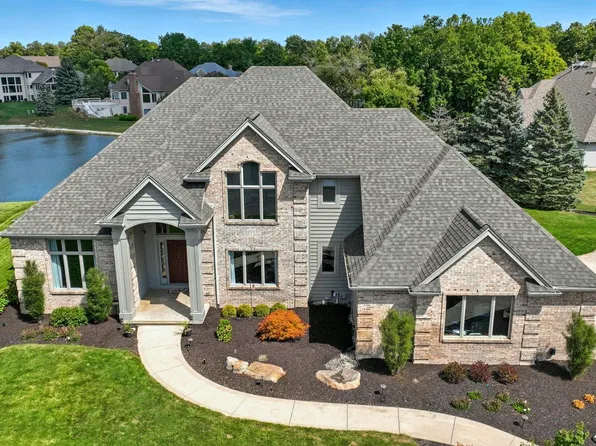11212 Bay Pines Ct, Fort Wayne, IN 46814
