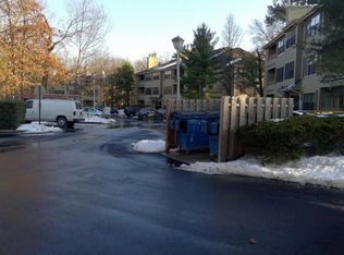 1607 Stoneridge Cir, Helmetta, NJ 08828