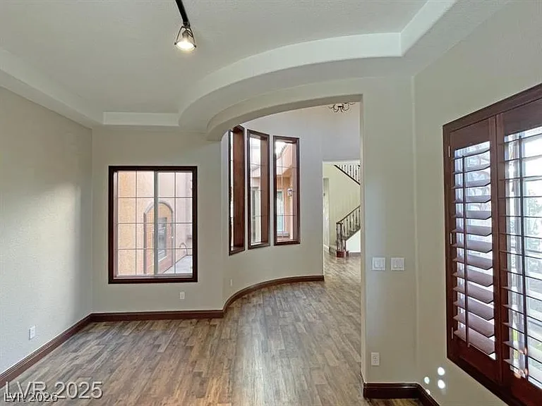 12048 La Palmera Ave — Photo 7