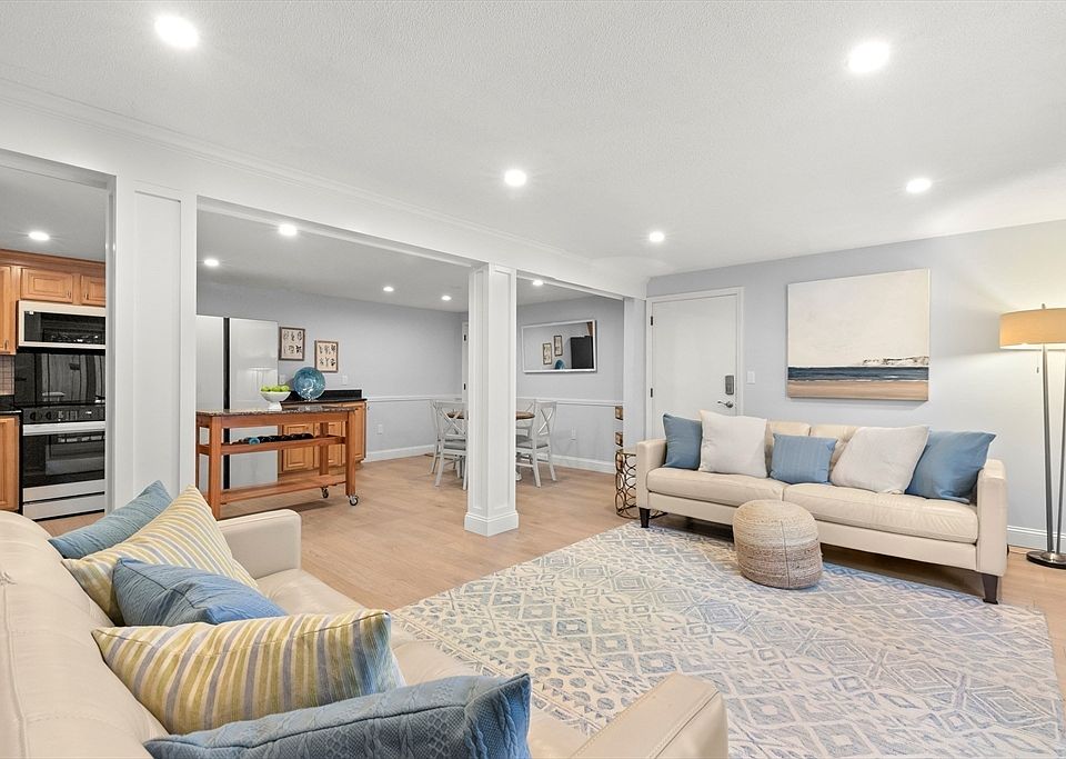 1st image of 60-64 Carter St Unit 3