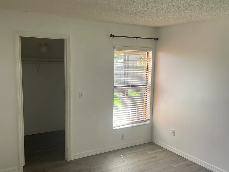 72 Silver Park Cir — Photo 10