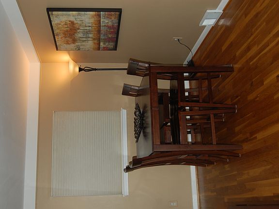 4th image of 1303 Poplar Ave