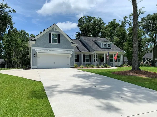 3 Sandpiper Dr, Beaufort, SC 29907