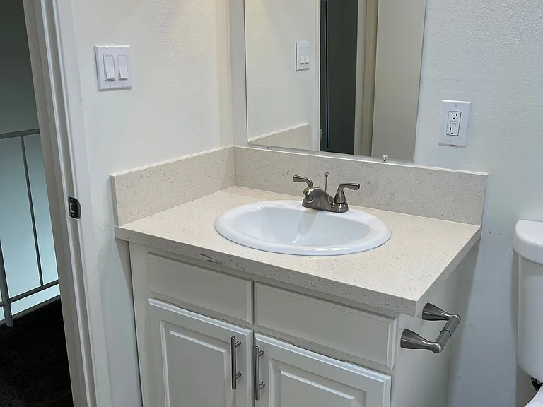 648 Felton Way — Photo 35