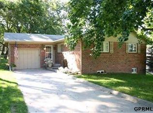 322 Elm St, Elkhorn, NE 68022