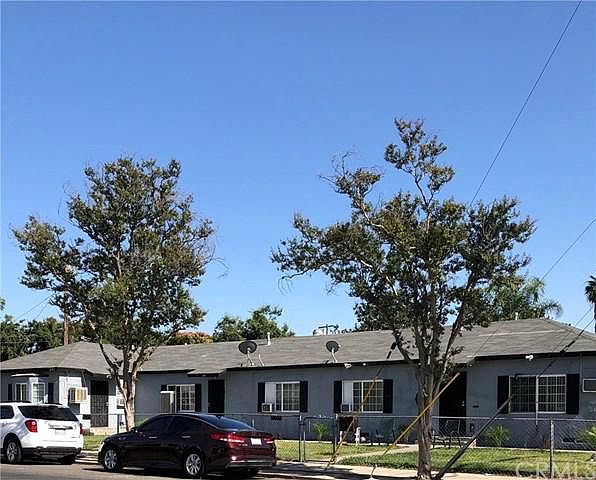 1st image of 693 W 13th St