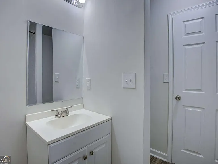 2340 Beaver Ruin Rd #15 — Photo 21