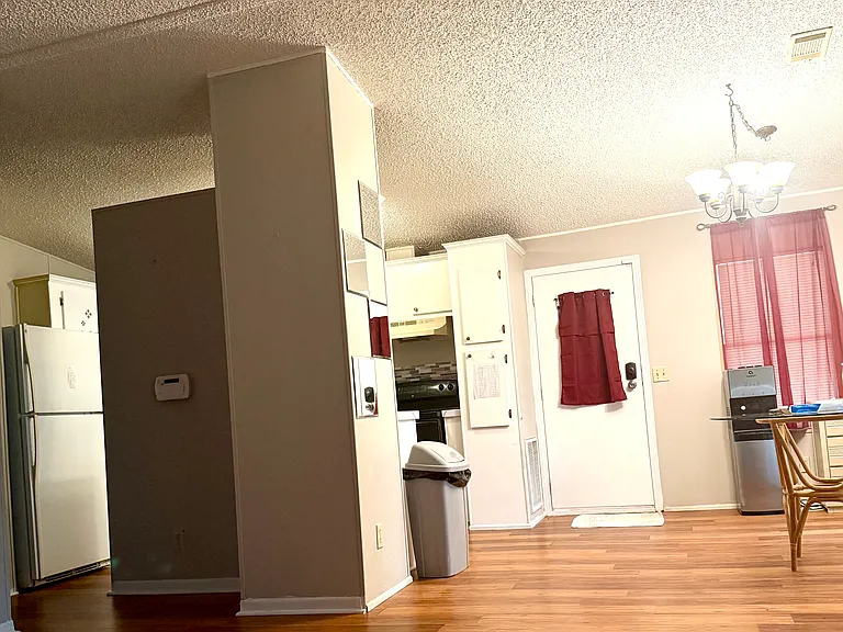 16648 Daeza Dr — Photo 23