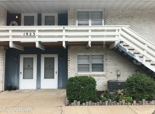 1923 Anderson Ave APT 9, Manhattan, KS 66502