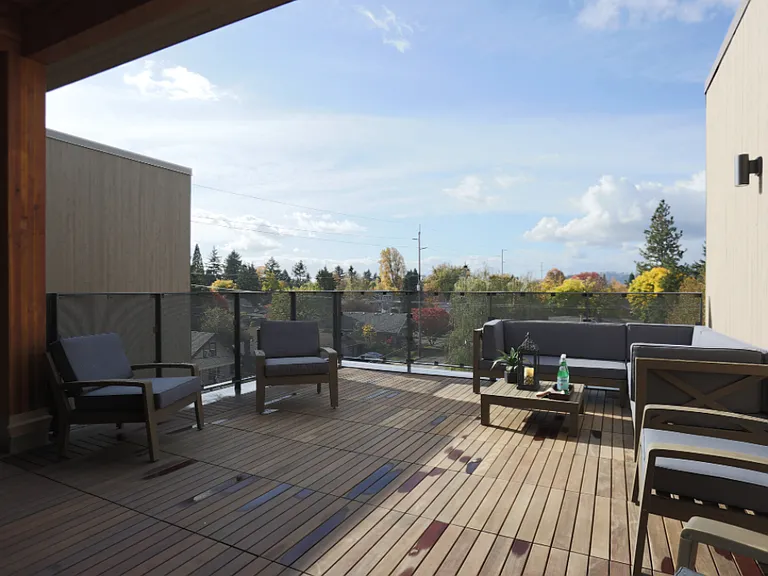 The Lenox Rooftop Lounge