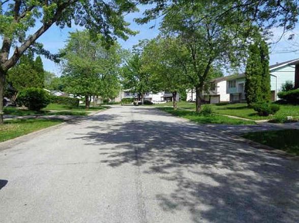 2nd image of 3326 Tulip Dr