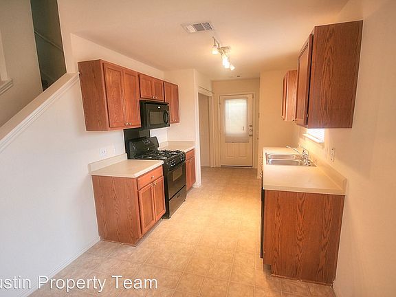 4th image of 17741 Golden Valley Dr