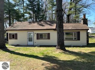 5066 E Michigan Ave, Au Gres, MI 48703