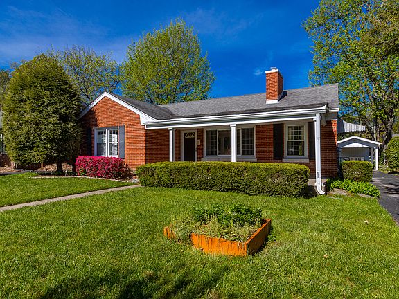 2nd image of 2305 Maplewood Dr