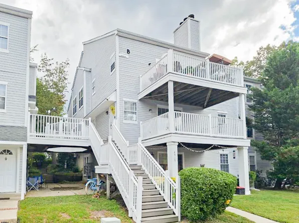 4915 Winterbury Dr #4915, Mays Landing, NJ 08330