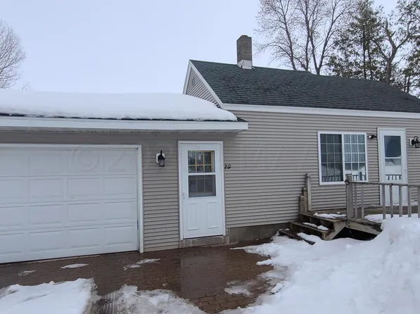 212 1st St SE, Ulen, MN 56585