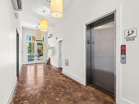 3rd image of 1500 4th Ave N APT 301
