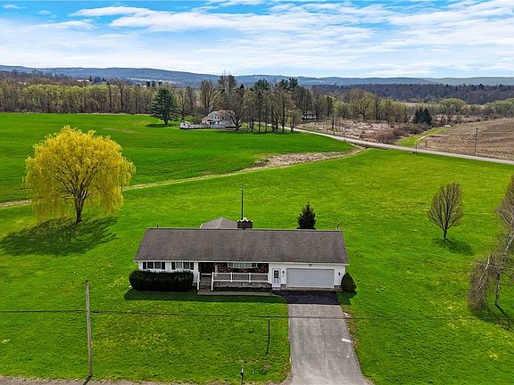 5th image of 282 Windfall Rd
