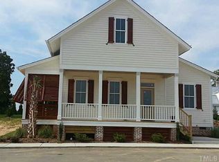 55 Oglethorpe Ave, Clayton, NC 27527