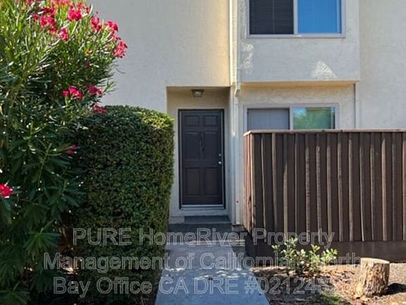 2nd image of 1813 Primavera Dr
