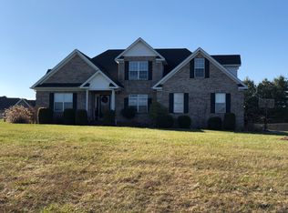 217 Cambridge Grove Cir, Alvaton, KY 42122