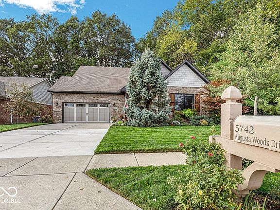 2nd image of 5742 Augusta Woods Dr