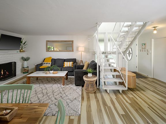 3rd image of 851 Cieneguitas Rd