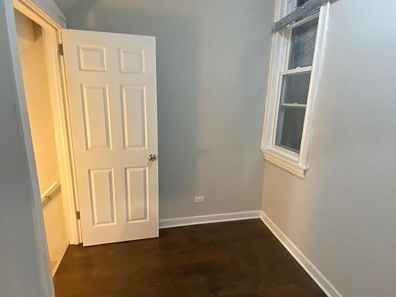 3rd image of 207 N Laramie Ave #1