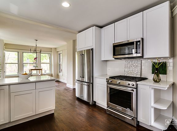 2nd image of 410 Clinton Ave