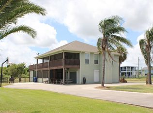 119 Mobile St S, Matagorda, TX 77457