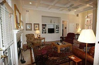 5th image of 204 Bouchillion Dr