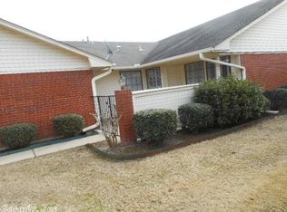 14 Summerset Pl, Pine Bluff, AR 71603