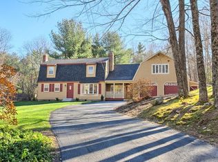 16 Wheeler St, Pepperell, MA 01463