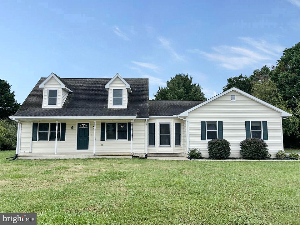 1st image of 400 S Winding Brooke Dr