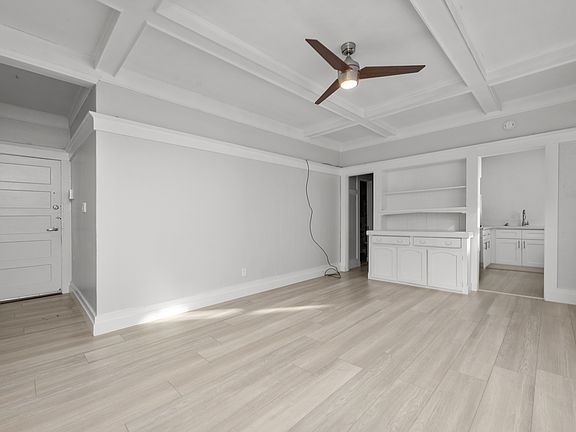 4th image of 3105 5th Ave APT 11