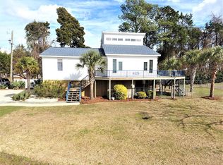 432 Riverside Dr, New Bern, NC 28560