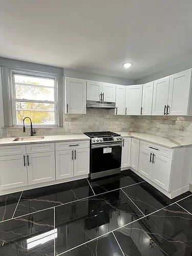 156 Wegman Pkwy #3 Photo 1