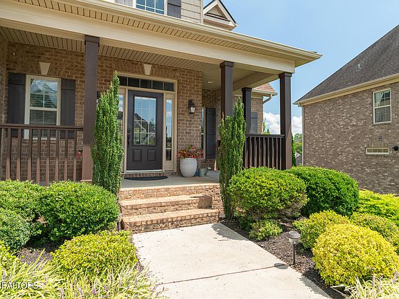 5th image of 1304 Woodland Ridge Ln