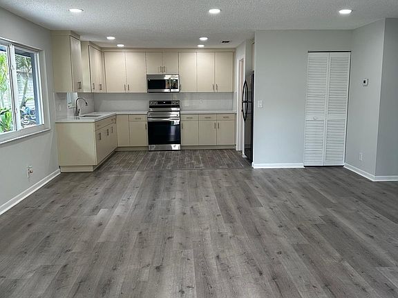 2nd image of 1217 NE 9th St #2