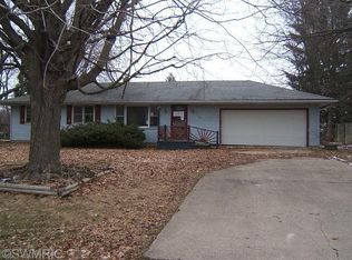 7660 Foxwood St, Richland, MI 49083