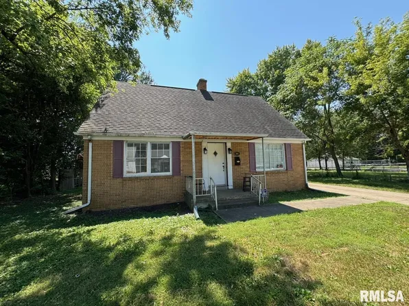 2012 E Cook St, Springfield, IL 62703