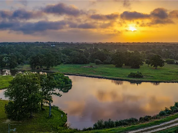 1777 Fm 1361, Somerville, TX 77879