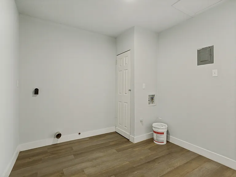 5535 Red Sky St — Photo 21