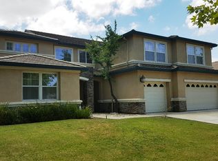1049 Vineyard Dr, Oakley, CA 94561