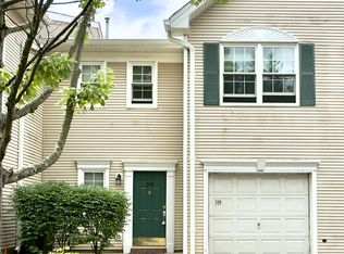 319 Hannah Way #319, Bridgewater, NJ 08807